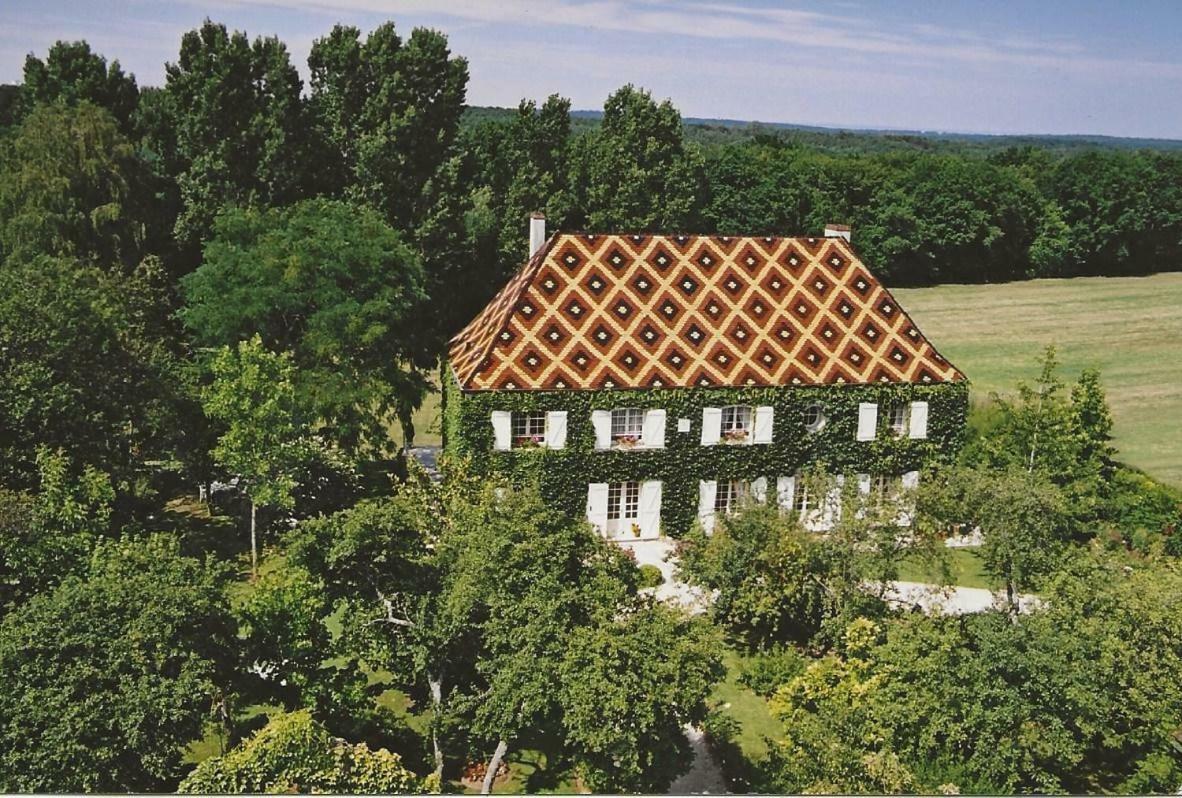 Bed and Breakfast Le Petit Manoir Des Bruyeres Villefargeau Exteriér fotografie